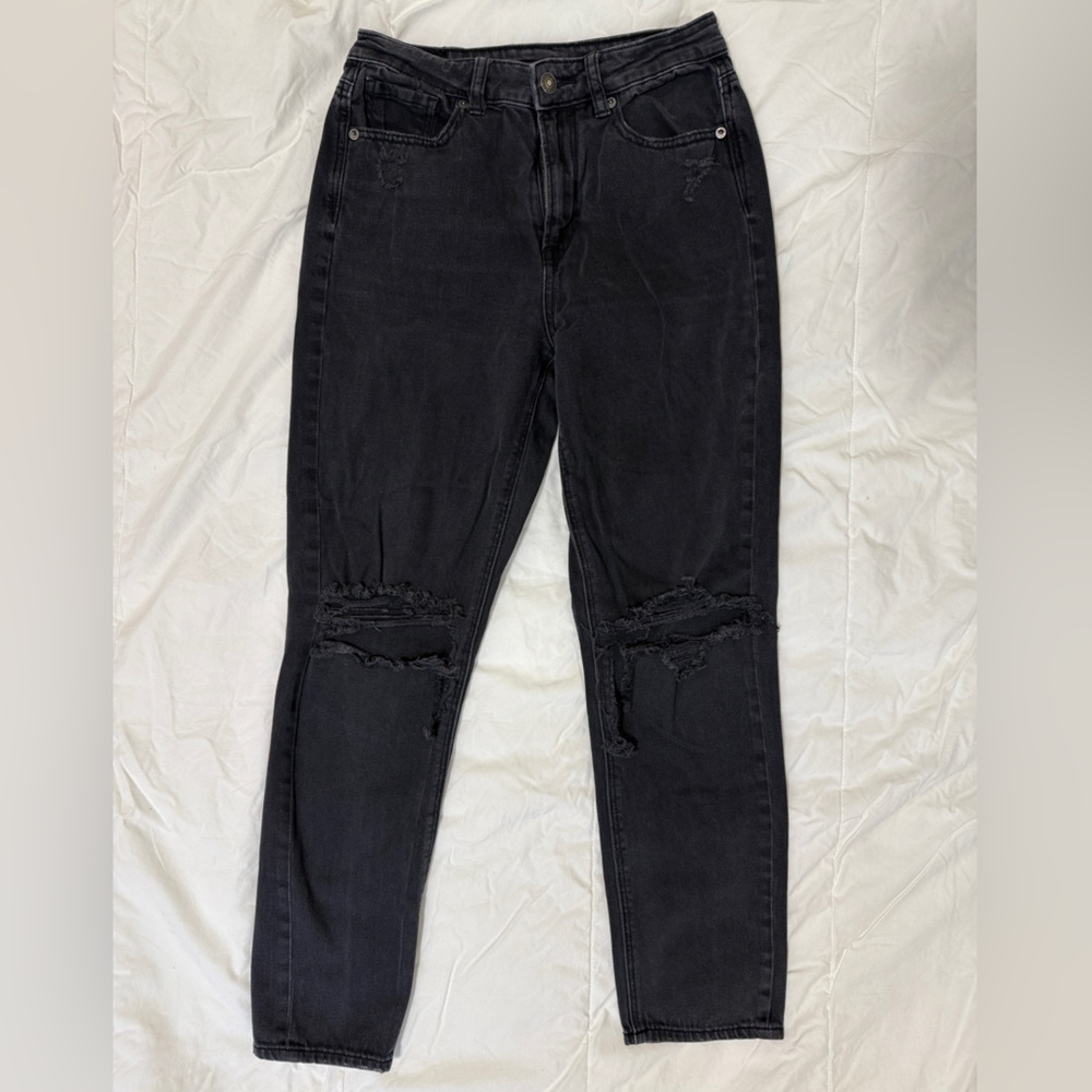 American eagle ripped mom jeans 2R